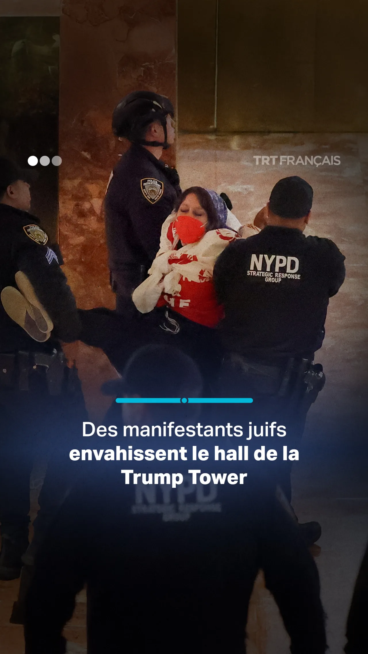 Des militants pro-Palestine manifestent dans la Trump Tower à New York